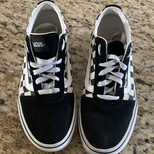 Black and white checker womens vans size 8.5